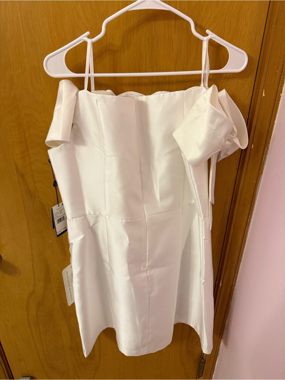 Adrianna Papell Off-Shoulder Ivory Cocktail Dress - Picture 5 of 12